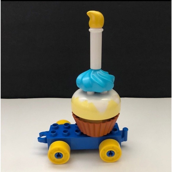 LEGO DUPLO 10597 Mickey & Minnie Birthday Parade Disney Train Incomplete Toy Set - Picture 3 of 11